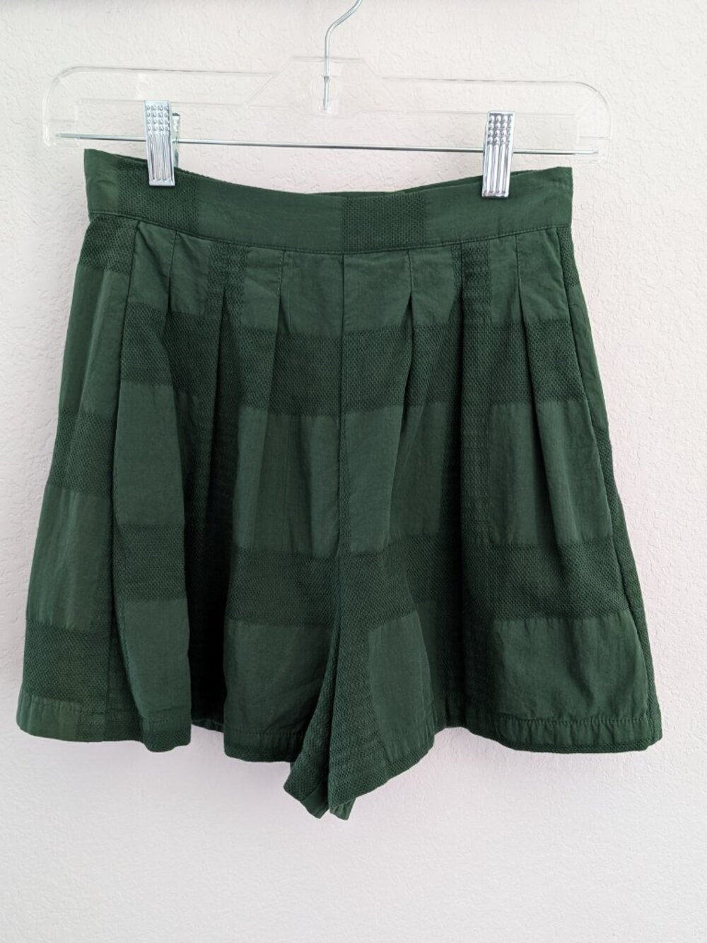 Anthropology Corey Lynn Calter Pleated Textured Shorts Dark Green XS